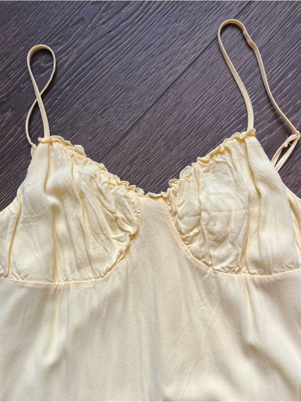 Butter yellow mini dress - Picture 2 of 5